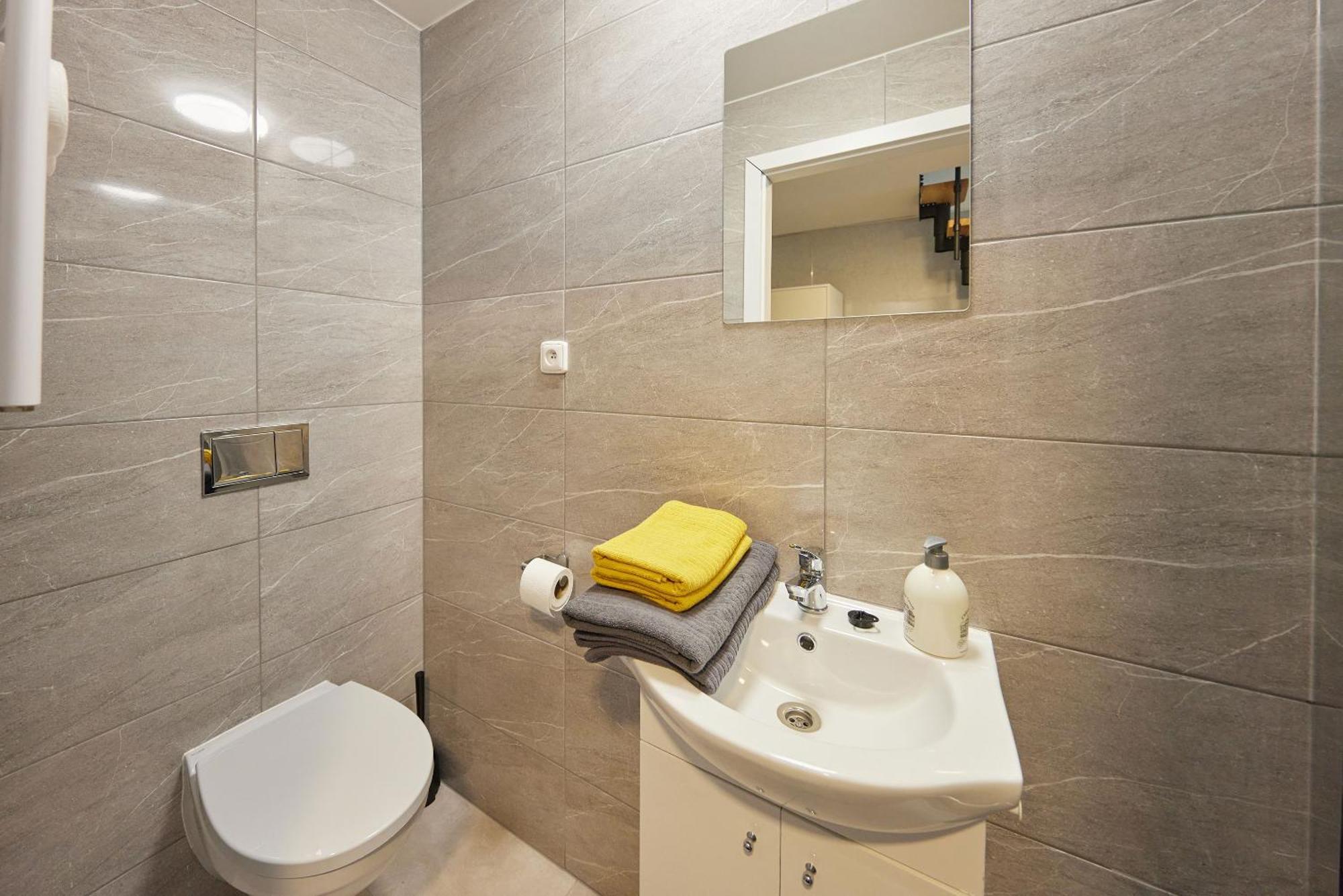 Block 96 Apartments Zlin Ngoại thất bức ảnh